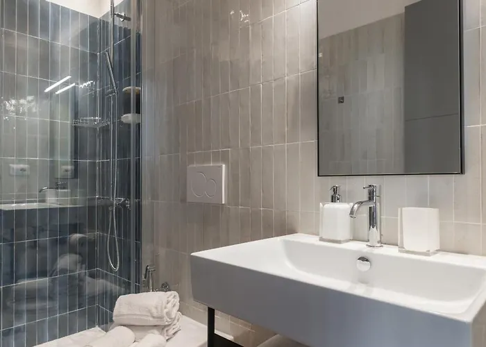Aparthotel Seven Kings By Hostand