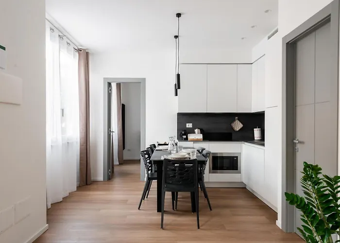 Aparthotel Seven Kings By Hostand